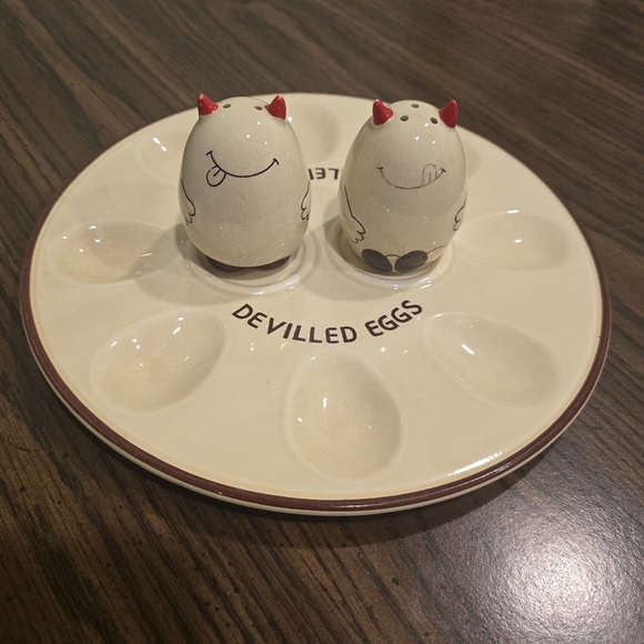 Lagardo TackettJapan Deviled Egg Plate with Salt and Pepper Shakers